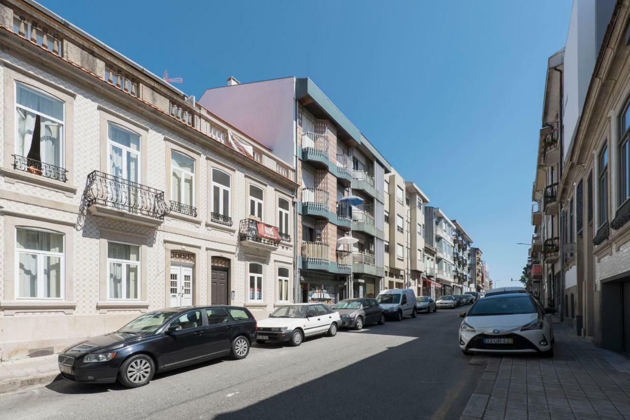 Lovelystay - Genuine Bonfim Balcony Flat Porto Exterior photo
